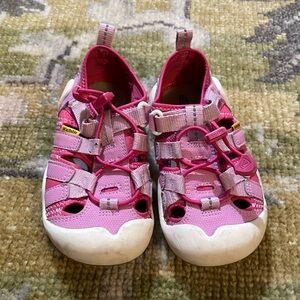 Kids Keen Shoes